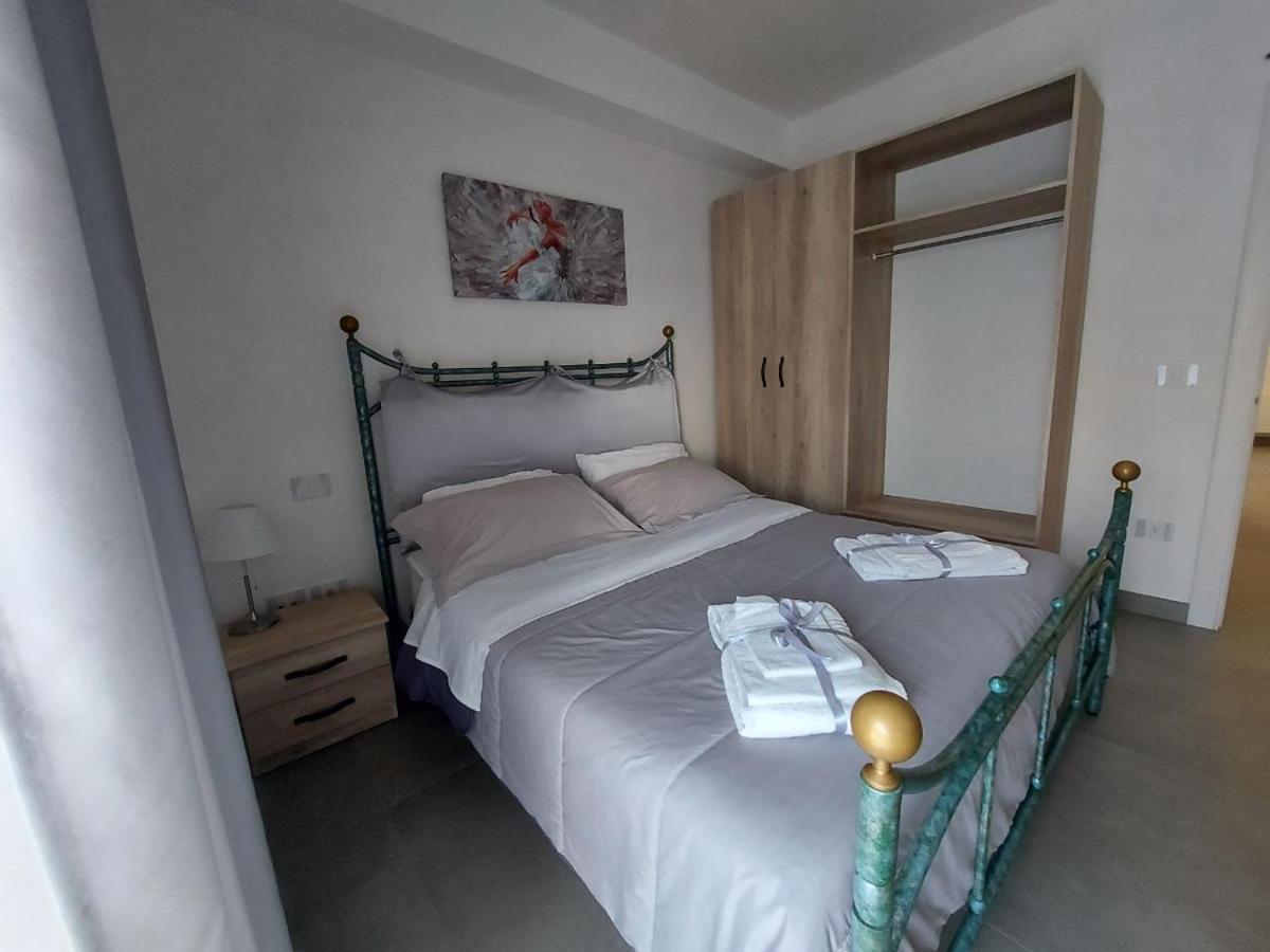 Civico 72 Hotel Martano Buitenkant foto